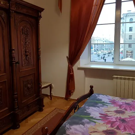 4rooms Nezavisimosti 12 * Minsk